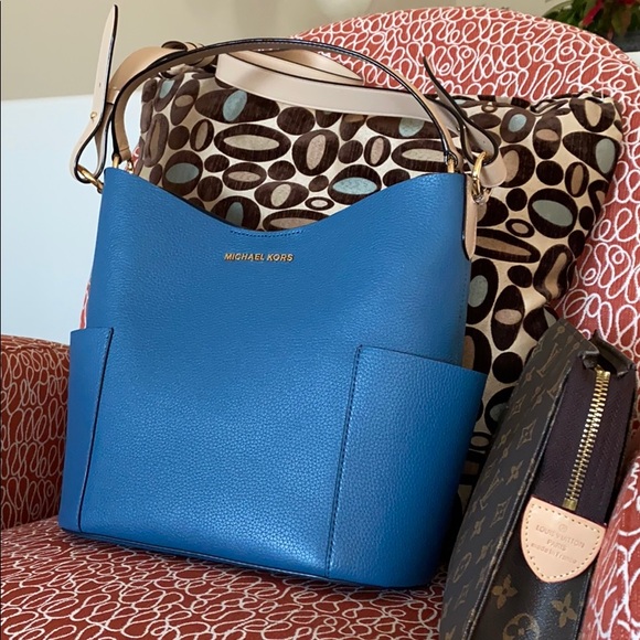 Brand new Micheal Kors handbag - Picture 2 of 15